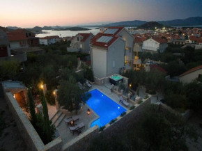 Luxurious Villa in Murter with Pool